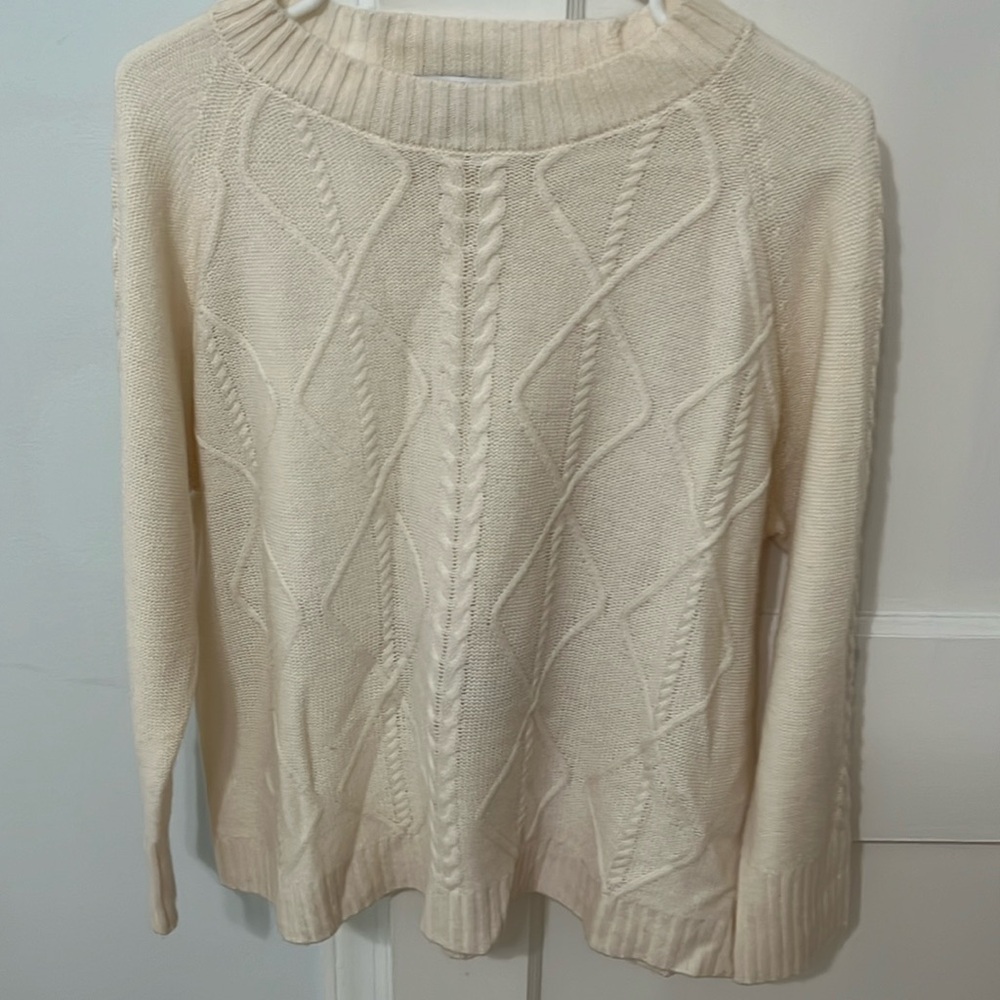 Cable knit sweater